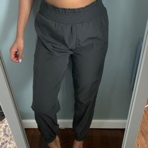 Aerie Gray Flowy Pants